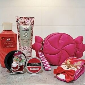 NEW Bath and Body Works Holiday Bundle